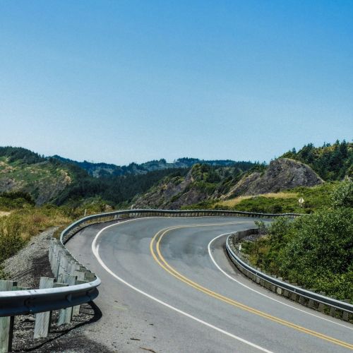 peter-robbins-c2oF8G-rHfc-unsplash (1)